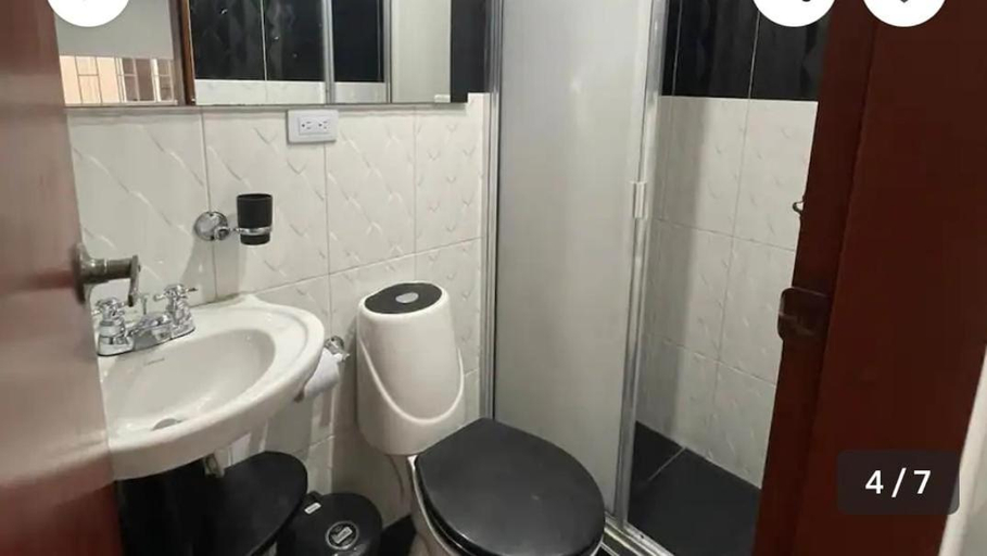 Bathroom 4, HOSTEL MOVISTAR ARENA, Santafé de Bogotá
