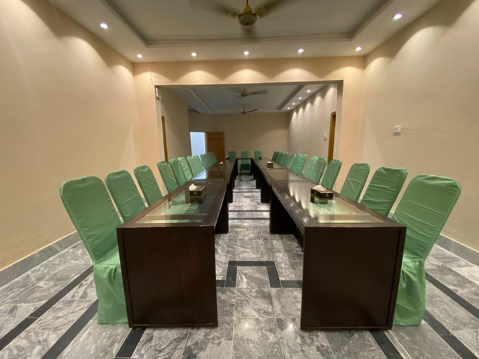 Business Facilities, VIP Express Peshawar, Peshawar