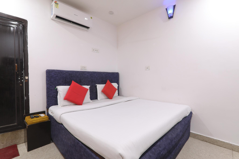 Others 4, Hotel Metro Regency, Lucknow