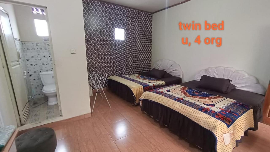Others 5, DIENG GHUZY HOUSE syariah twin bed, Wonosobo