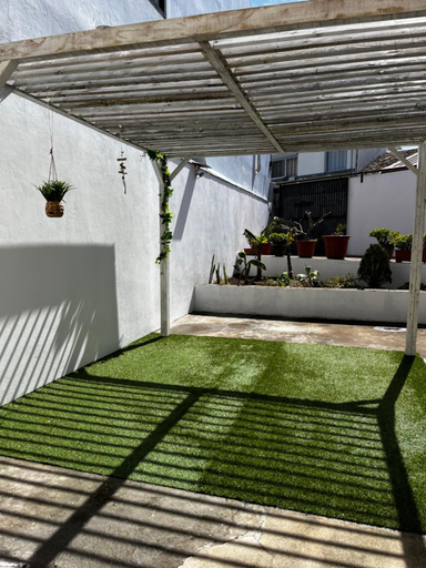 Others 5, Casa do Sol, Ponta Delgada