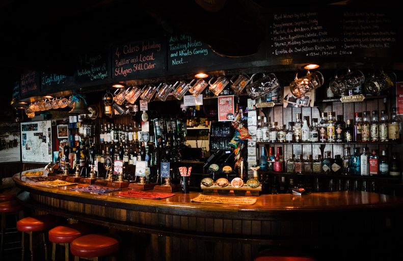 Food & Drinks 4, Driftwood Spars, Cornwall
