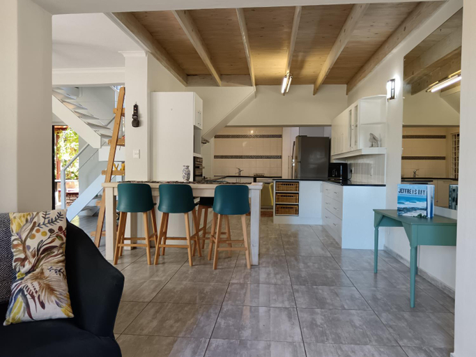 Others 2, Lazy Days Apartments - JBay at Supers, Cacadu