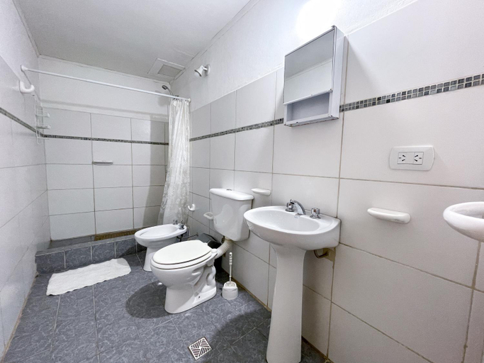 Bathroom 2, Alojamiento Las Retamas, Bariloche