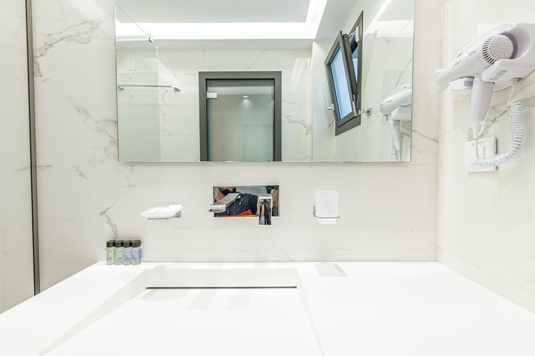 Bathroom 3, Bareti Boutique Estate, Central Macedonia