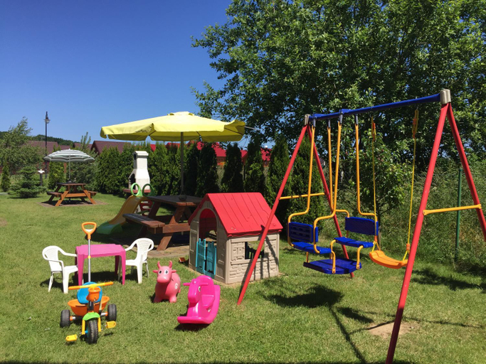 4, Domki Kapitanskie & Mini Golf, Gryfice