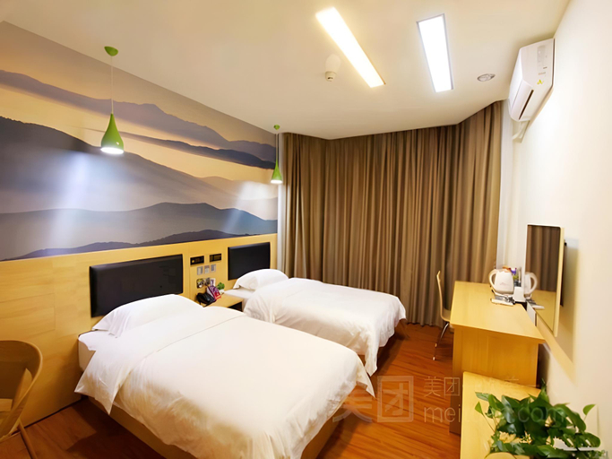 Bedroom 3, Thank Inn Hotel He'nan Jiaozuo Liberated District Democracy Road, Jiaozuo