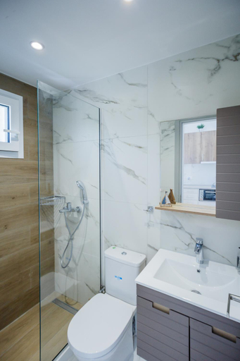 Bathroom 3, Sunny Sofi Studios, Ionian Islands