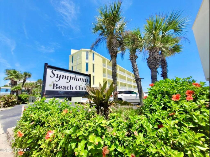 Others 2, Ocean Breeze - Ocean Front at Symphony Beach Club!, Volusia