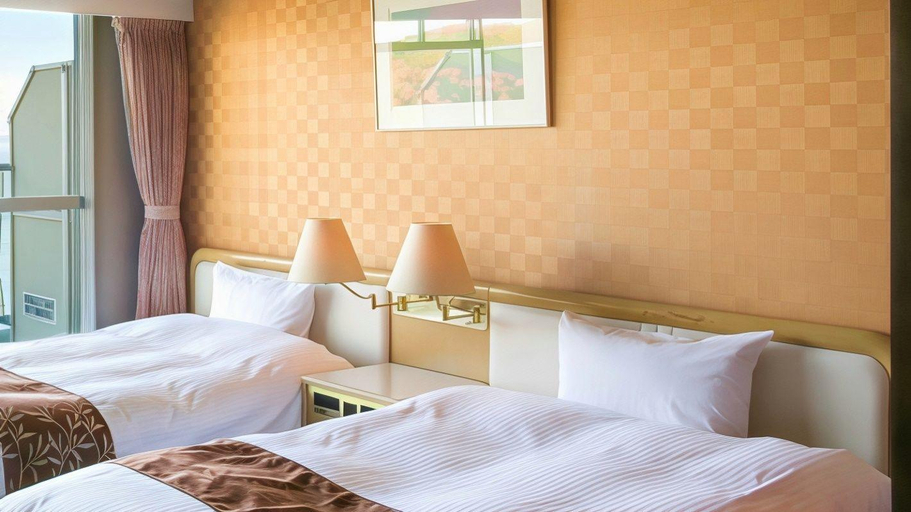 Bedroom 3, mikawawan resort linx, Kira