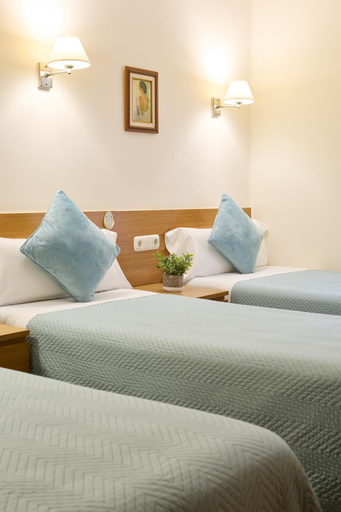 Bedroom 4, Pension San Jeronimo, Guipúzcoa