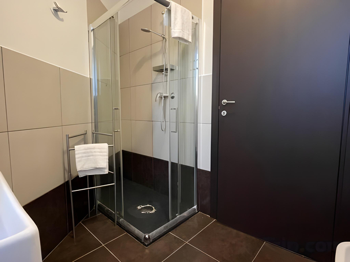 Bathroom 5, Urban Homy Gorizia, Gorizia