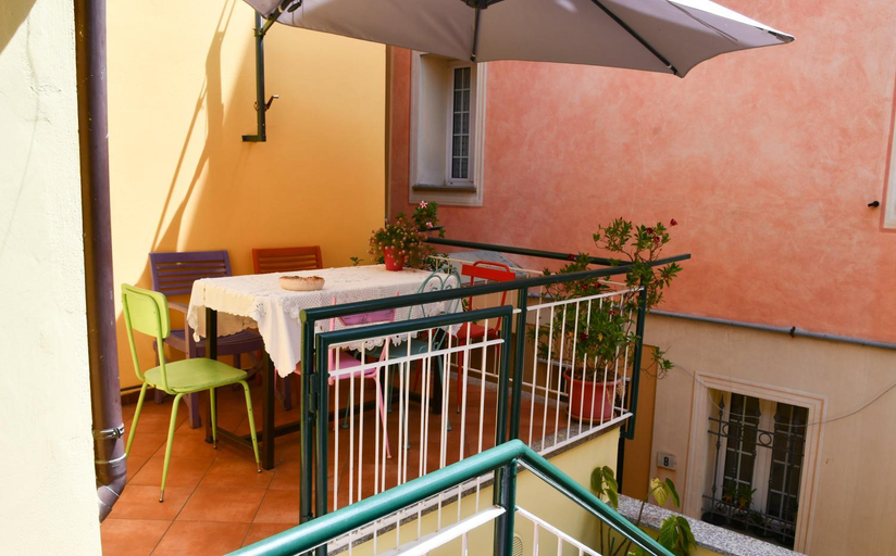 Others 3, B&B Au Caruggiu, Savona