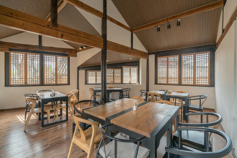 Food & Drinks 5, Shaxi Qingjing Courtyard, Dali Bai