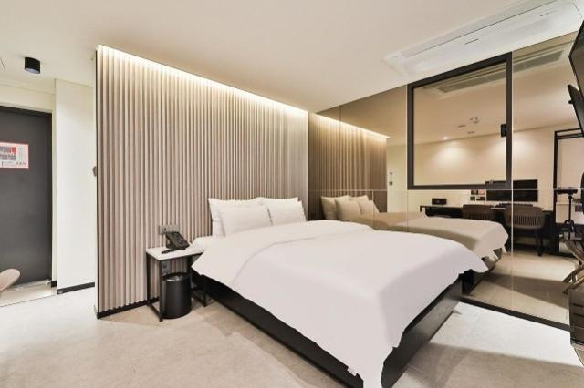 Bedroom 2, Seongnam DK, Seongnam