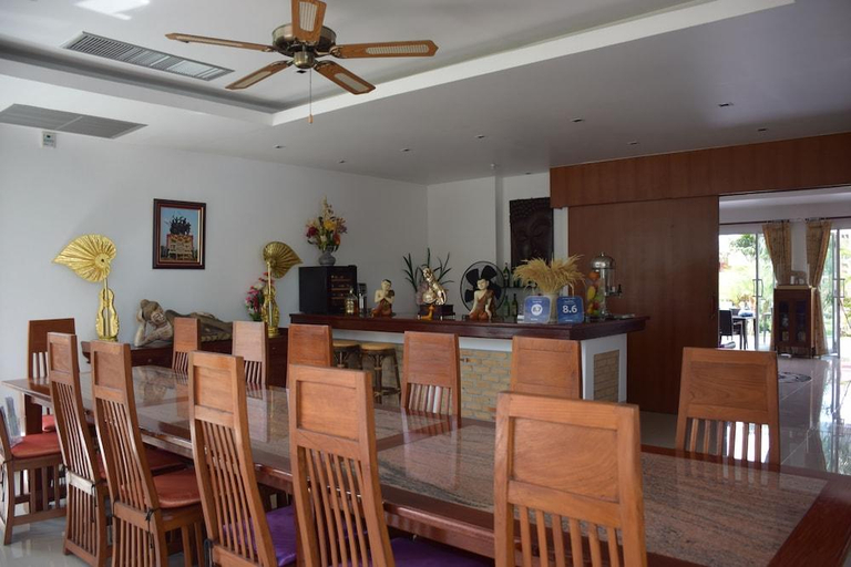 Food & Drinks 4, Sumali Villa, Muang Sing Buri