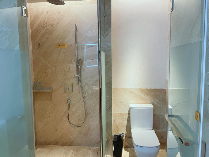 Bathroom 3, 21°C Time Hotel, Chuxiong Yi