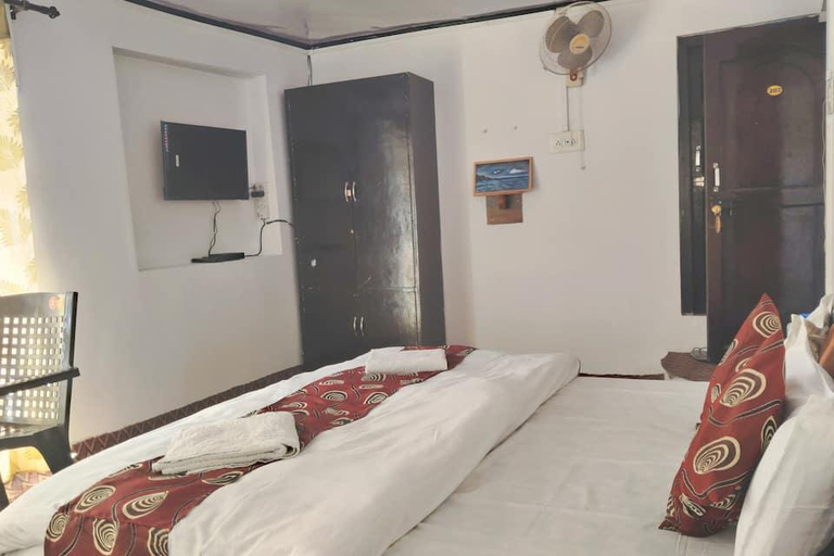 Bedroom 3, Hotel International Residency, Kargil