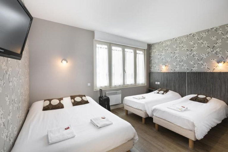 Bedroom 3, Eden, Ille-et-Vilaine