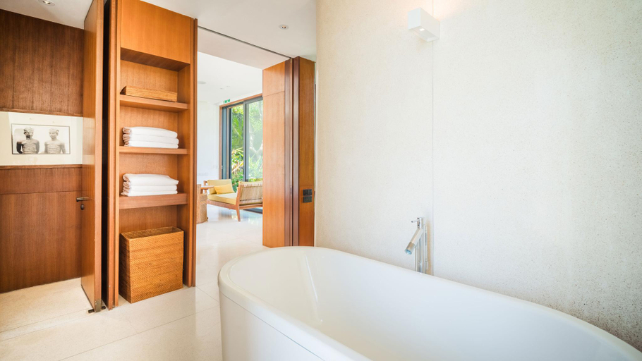 Bathroom 5, Arnalaya Beach House, Badung