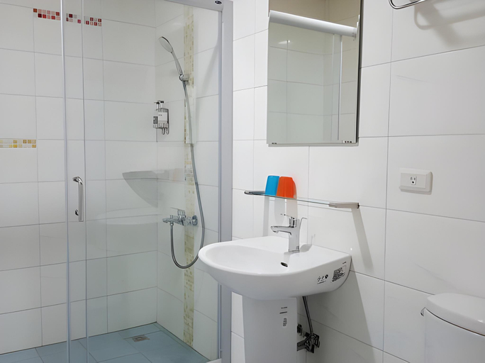 Bathroom 3, come inn2, Pingtung