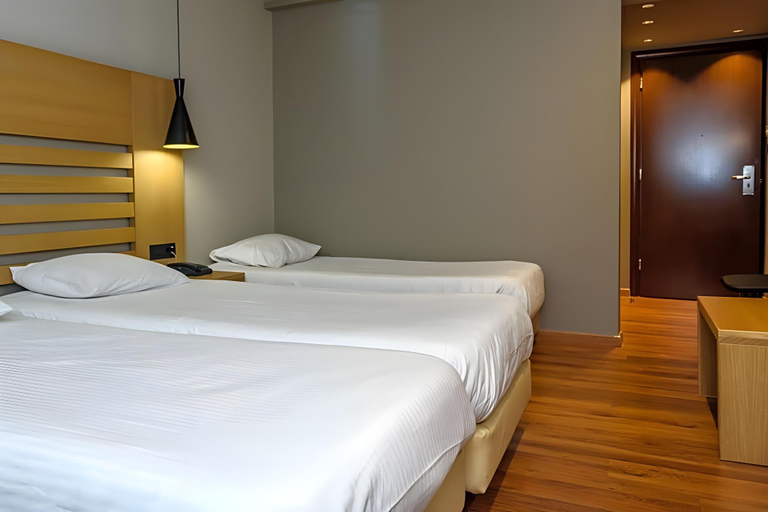 Bedroom 3, Agamemnon Hotel, Peloponnese