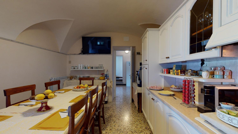 Food & Drinks, B&B La Canonica - Svegliarsi a Verezzi, Savona