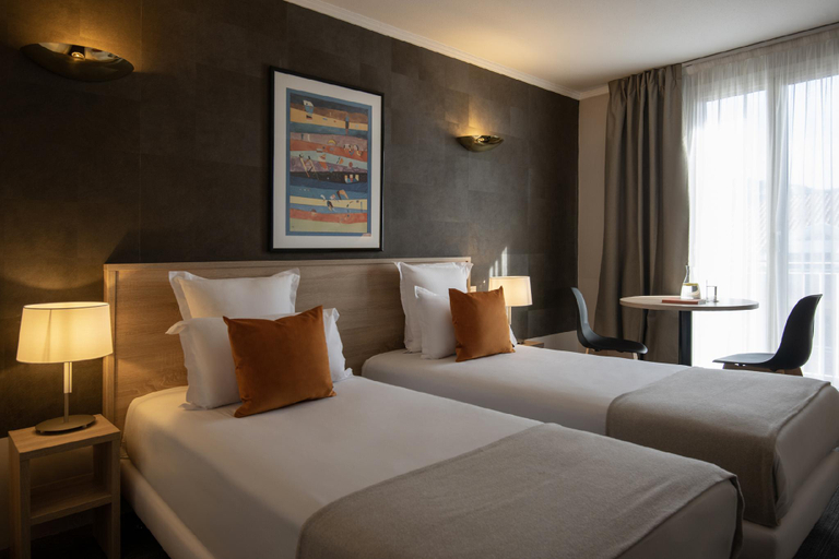 Bedroom 3, le Cetai Cannes Beach Hotel, Alpes-Maritimes