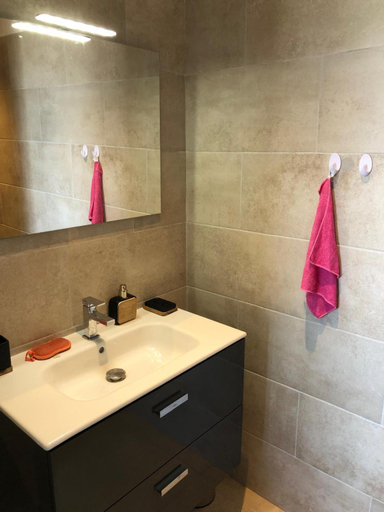 Bathroom 3, Villa Hugo, Haute-Corse
