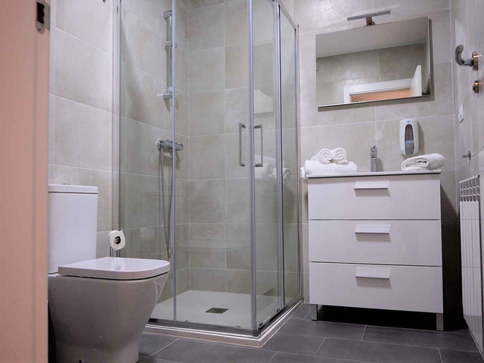 Bathroom 4, Apartment in Ourense near Hot Springs, Ourense