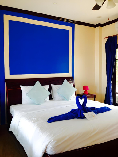 Bedroom 2, Baan Faa Talay Chan, Tha Mai