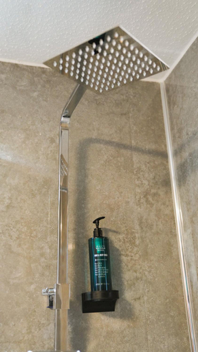 Bathroom 4, The New Chichester Hotel, Essex