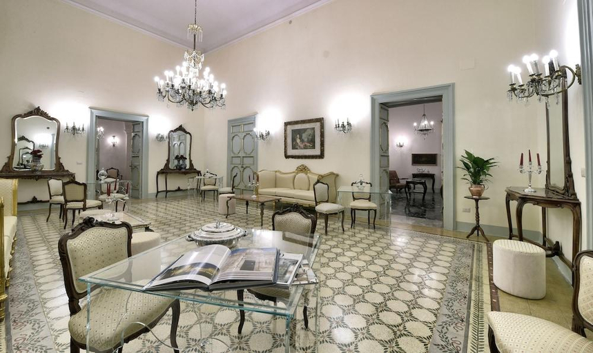 Food & Drinks 5, Palazzo Guido, Lecce