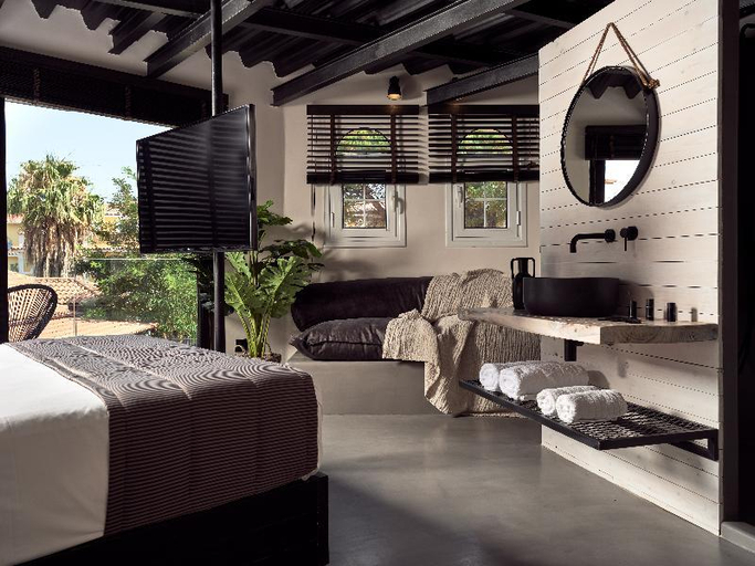 Bedroom 3, Gloria Maris Hotel Suites & Villas, Ionian Islands