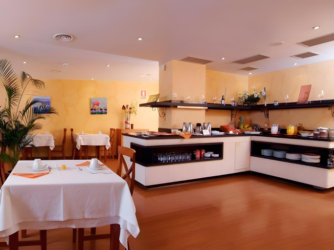 Coffee shop 5, Sercotel Hotel Zurbaran, Baleares