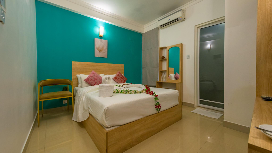 Bedroom 3, Vilu Rest Hotel, Malé