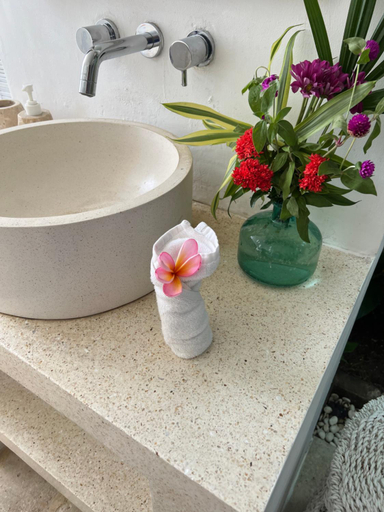 Bathroom 2, Lovely Hideaway near city center, Gianyar