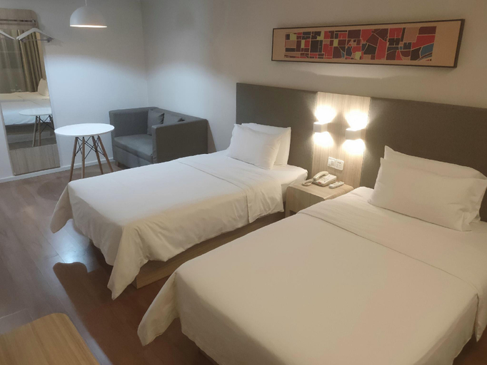 Bedroom 2, Hanting Hotel Pingdingshan Railway Station, Pingdingshan