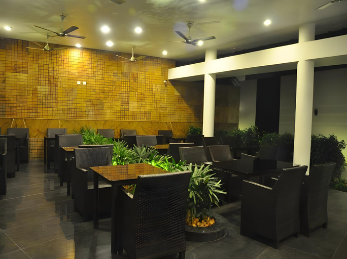 Food & Drinks, Anora Beach Resort Mahabalipuram, Kancheepuram