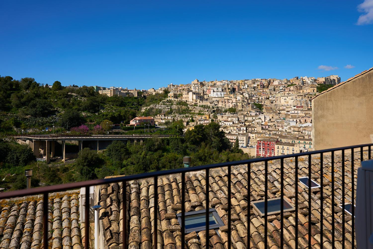 View 3, La Terrazza sul Barocco, Ragusa