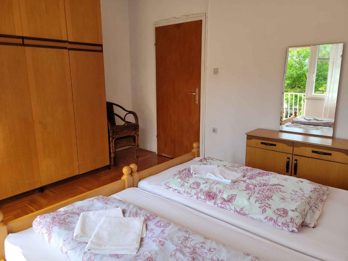 Bedroom 2, Apartment in Plomin - Istrien 26733, Kršan