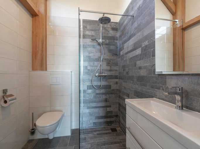 Bathroom 5, Garnekuul 49 Holiday Home in Callanstoog, Zijpe