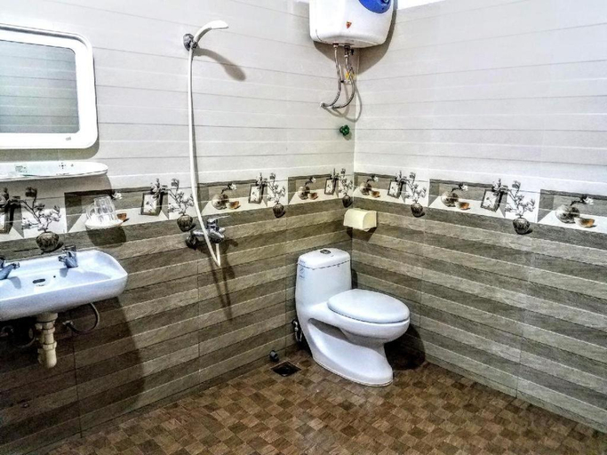 Others 5, Linh Dan Hotel, Hạ Long