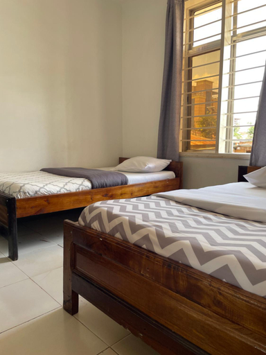Bedroom 5, Motel Silva, Moshi Urban