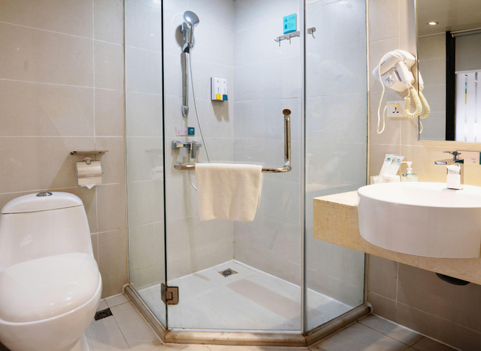 Bathroom, City Comfort Inn Hechi Zhongxin Square, Hechi