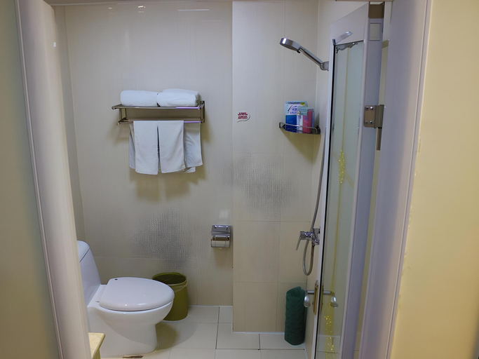 Bathroom 4, Thank Inn Hotel Hebei Xingtai Shaheweisan Road Expressway Intersection, Xingtai