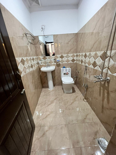 Bathroom 3, Millat Guest House G-9/4, Islamabad