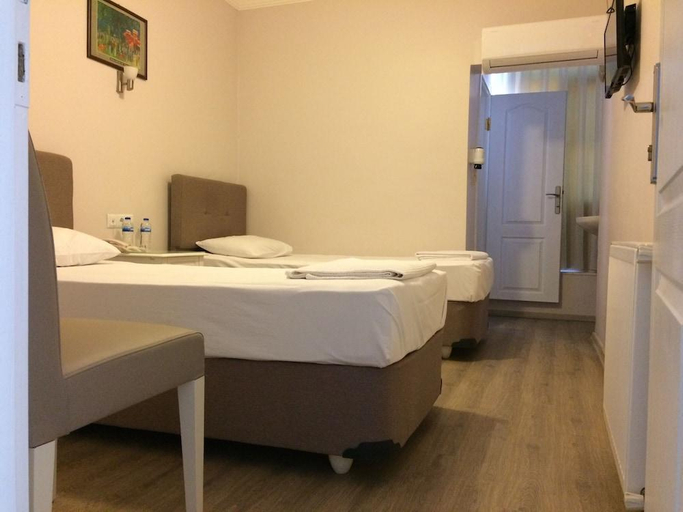 Bedroom 4, Burhaniye Merkez Otel, Burhaniye