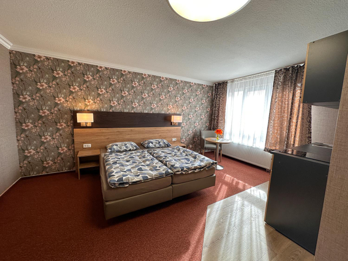 Others 2, Appart Hotel Roßdorf, Darmstadt-Dieburg