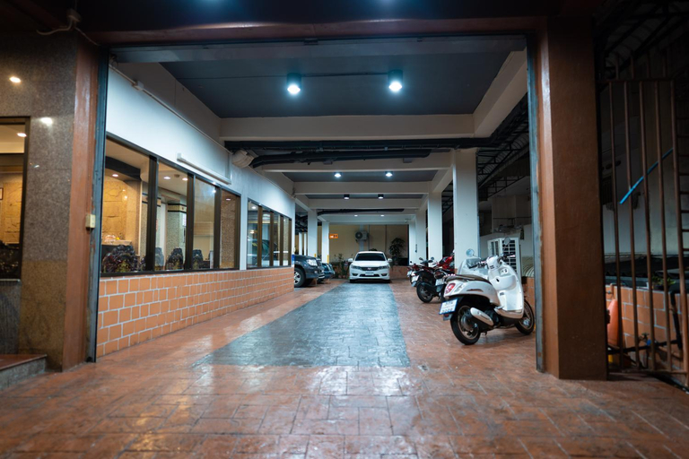 Others 5, Betong Hello Hotel, Batong